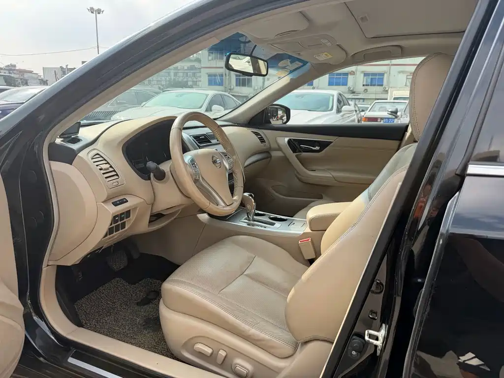 Nissan Teana — миниатюра 7
