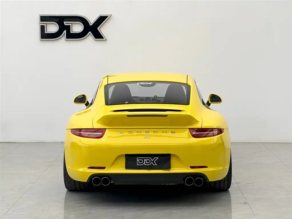 Porsche 911 2012 Carrera S 3.8L