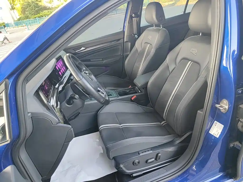 Volkswagen Golf — миниатюра 15