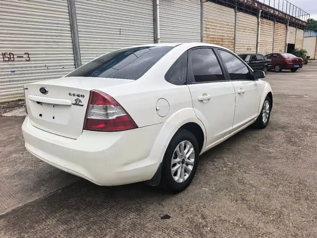 Ford Focus — миниатюра 3