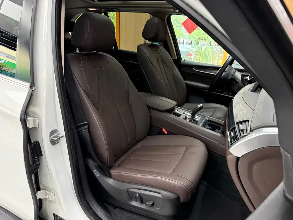 BMW X5 (Import) — миниатюра 22
