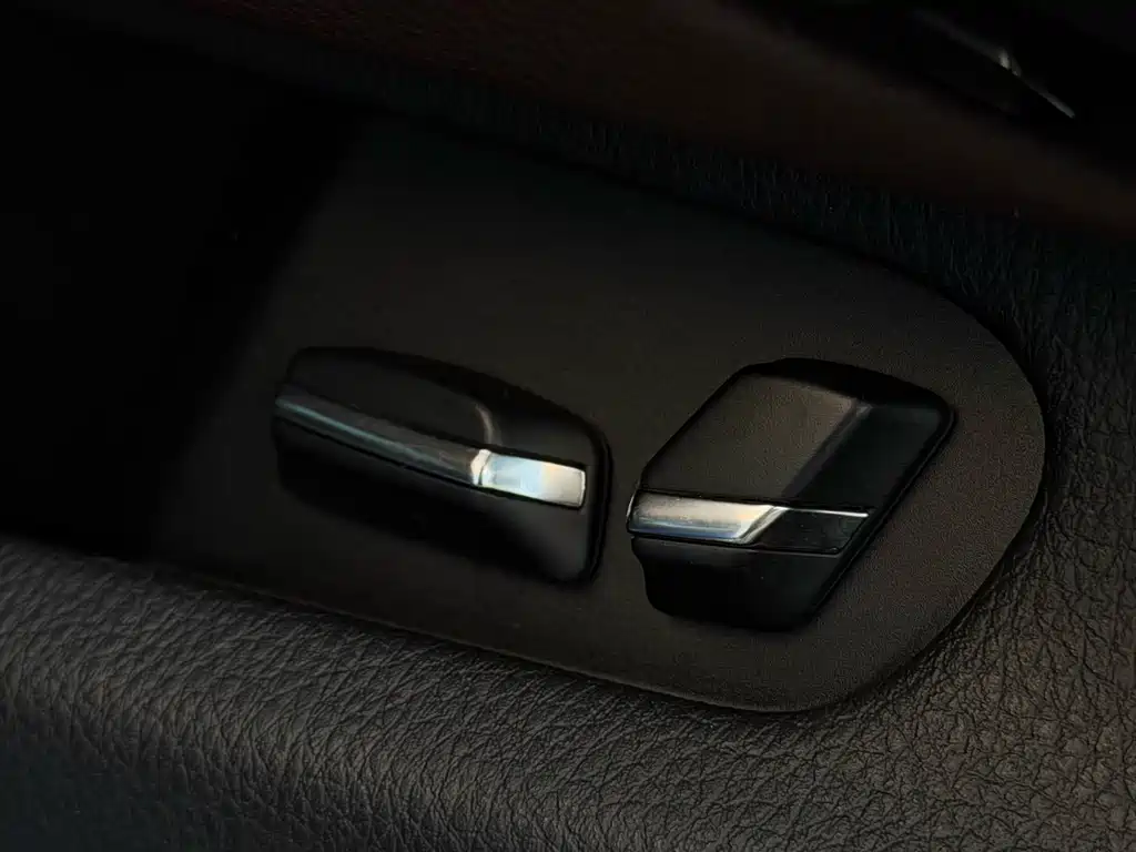 BMW 3 Series — миниатюра 18