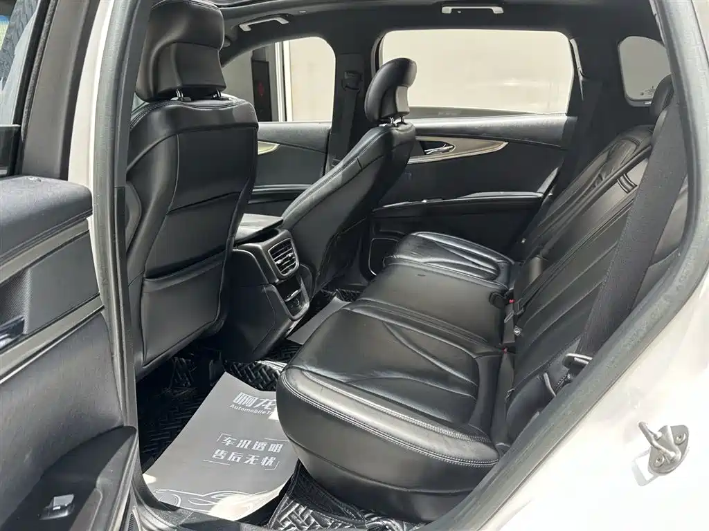 Lincoln Nautilus 2019 2.0T Premium VI