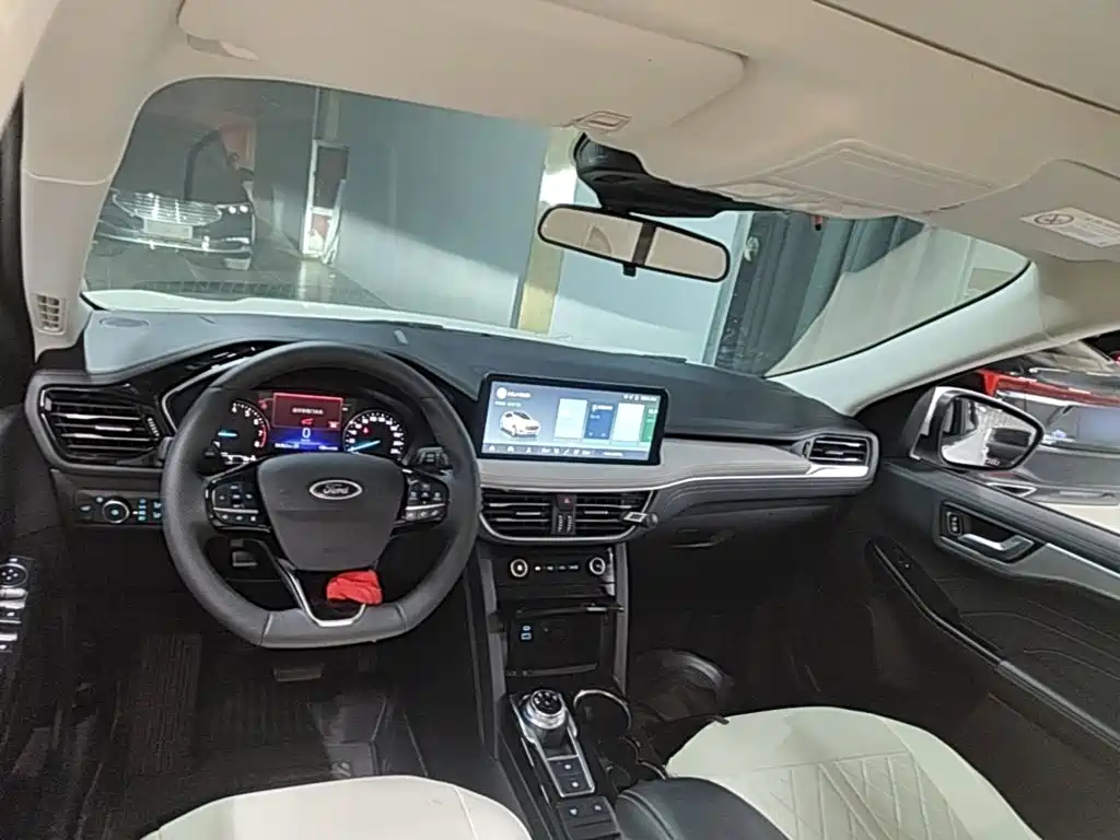 Ford Escape — миниатюра 10