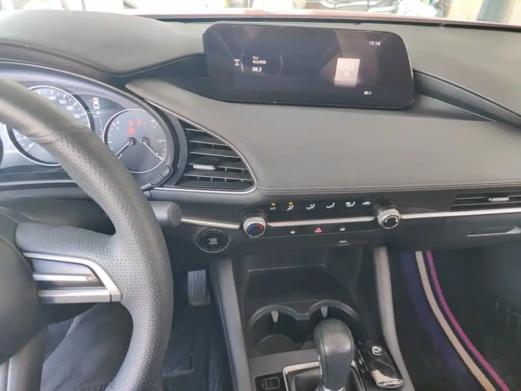 Mazda 3 Axela — миниатюра 13
