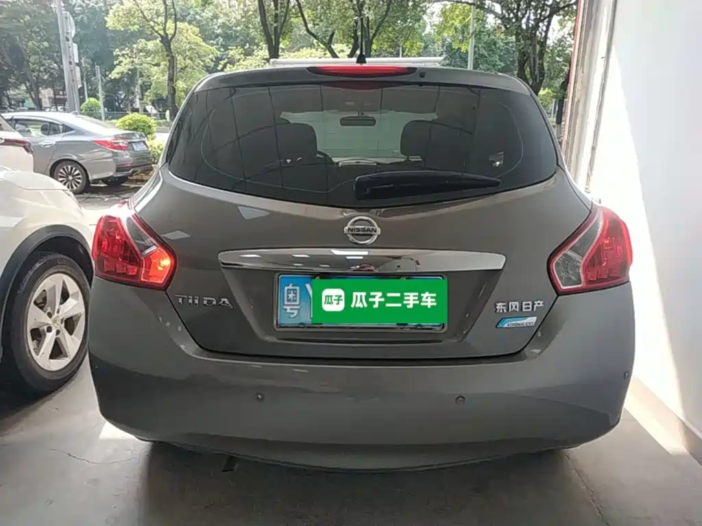 Nissan Tiida — миниатюра 6