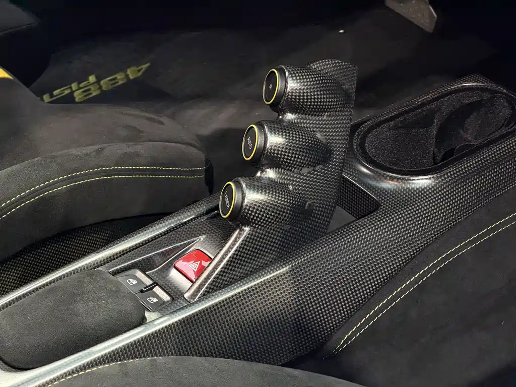 Ferrari 488 2018 488 Pista