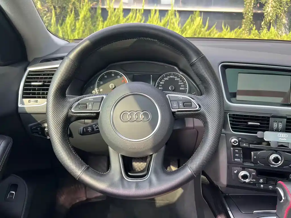 Audi Q5 — миниатюра 22