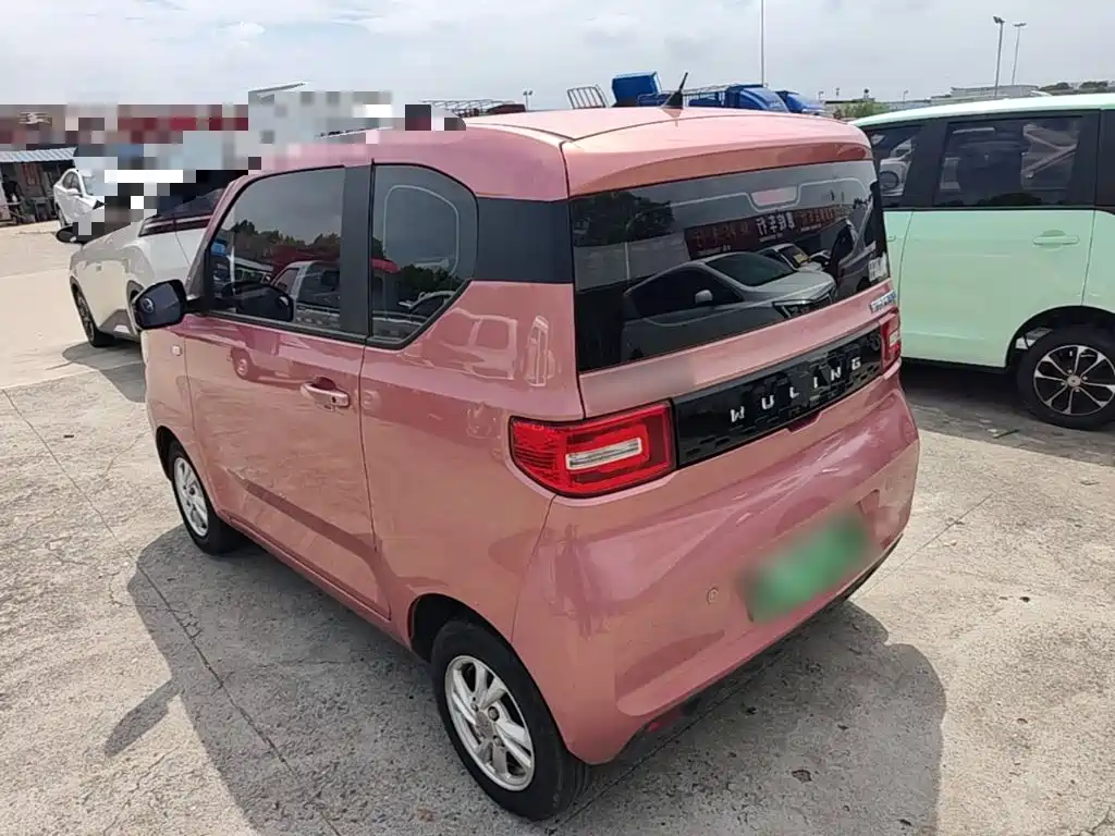 Wuling MINIEV — миниатюра 5