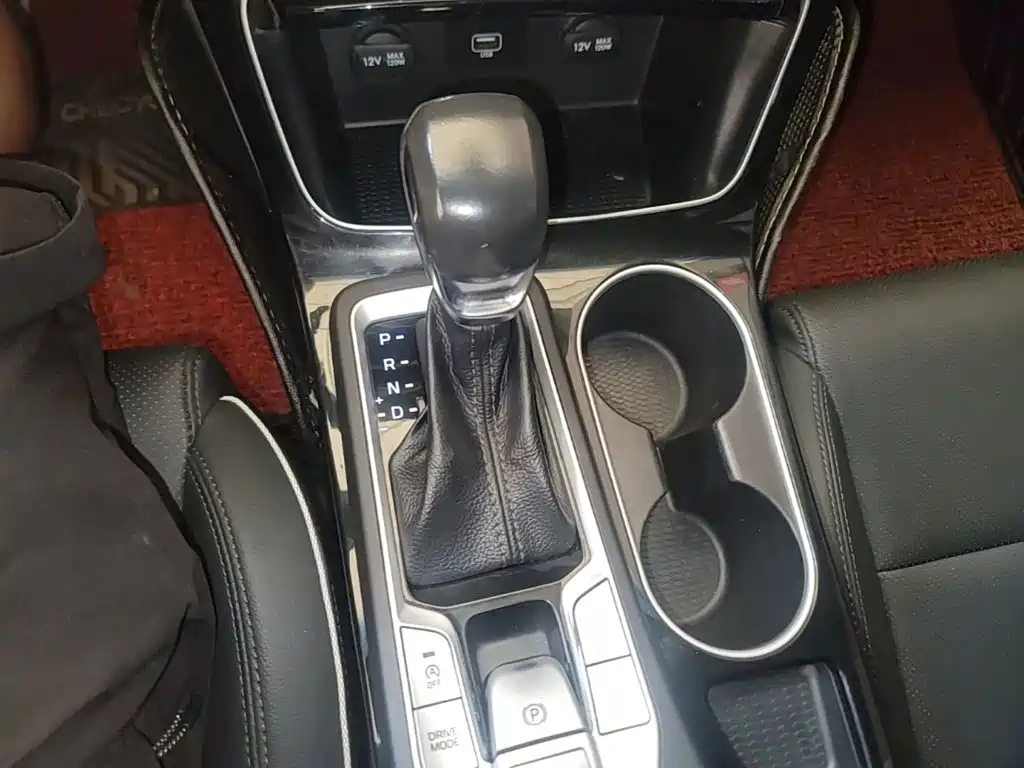 Hyundai Tucson — миниатюра 14