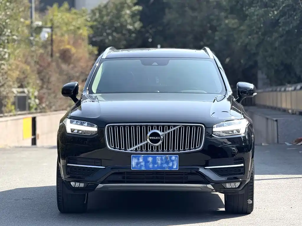 Volvo XC90 2019 T6 7 мест V