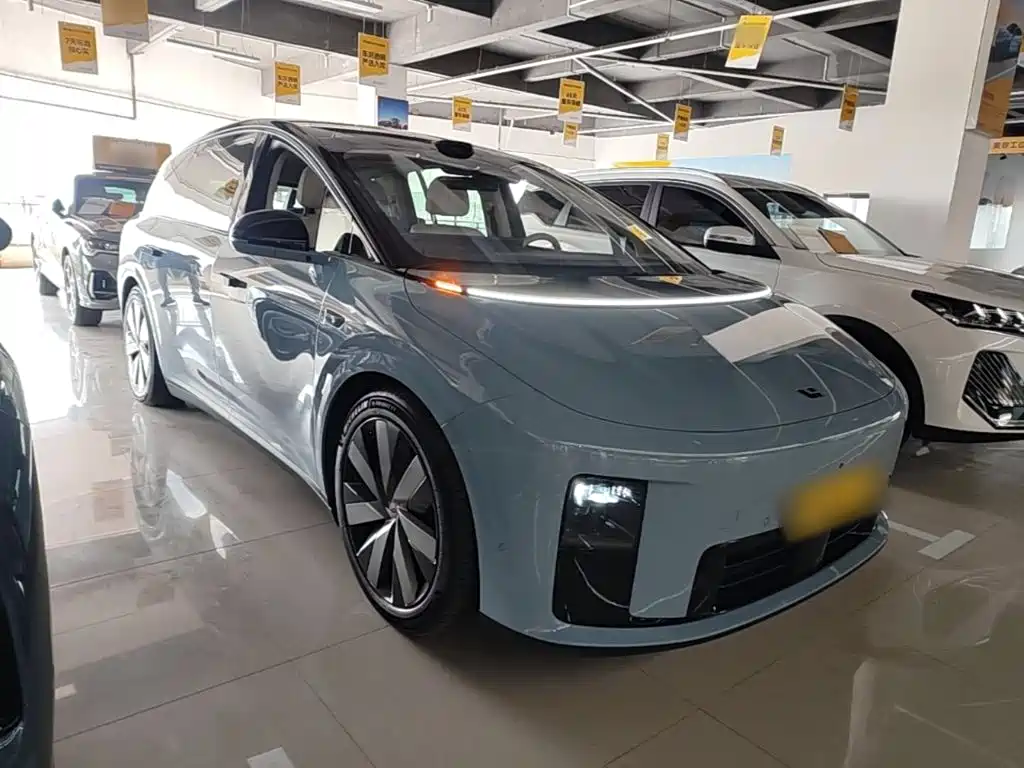 Li Auto Идеальный I8 — миниатюра 4