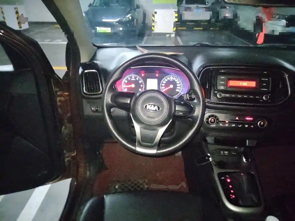 Kia KX3 2015 1.6L AT DLX