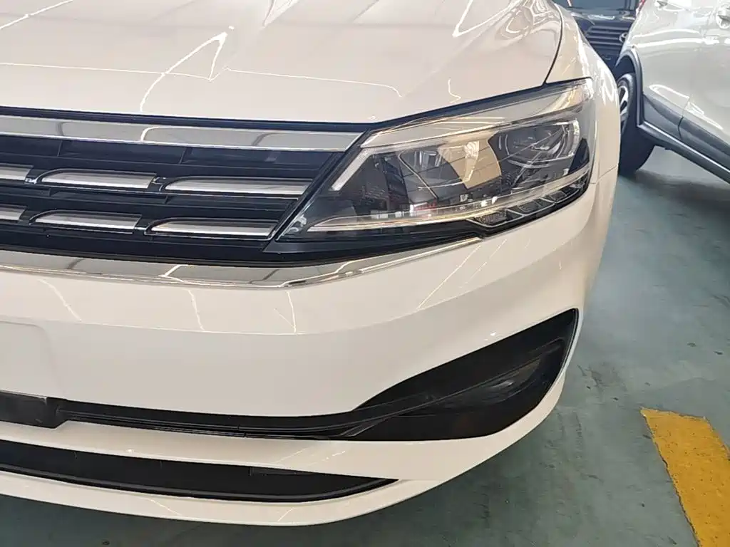 Volkswagen Lamando — миниатюра 24
