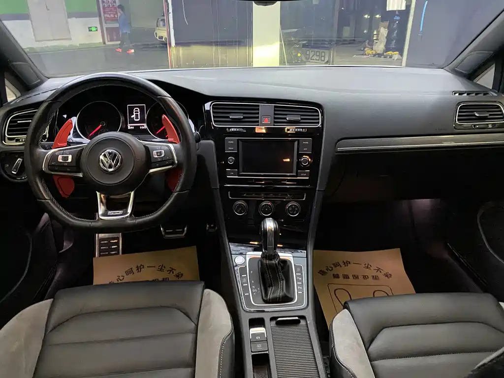 Volkswagen Golf — миниатюра 5