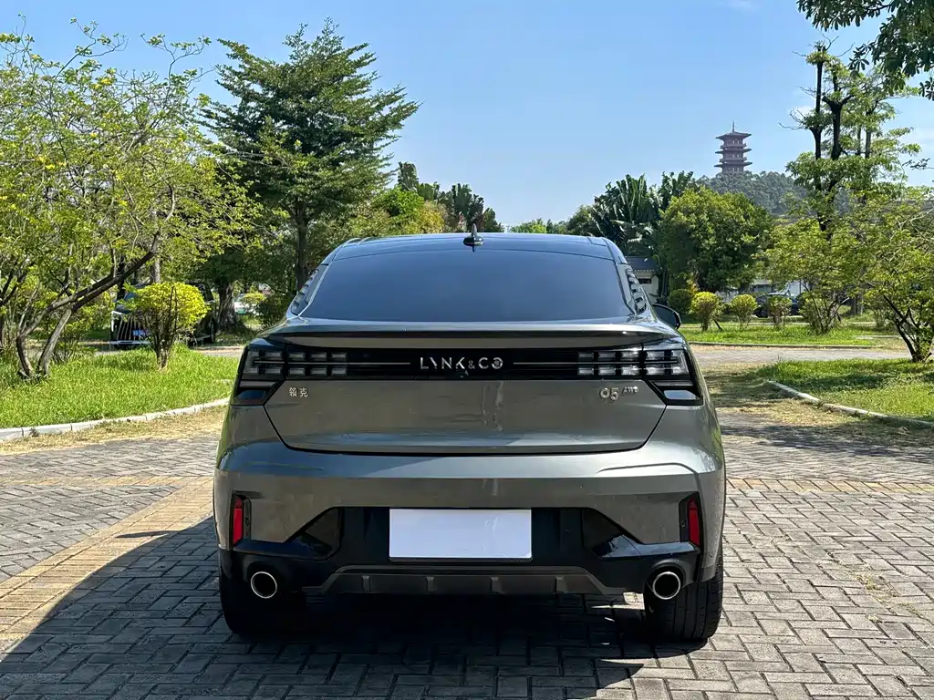 Lynk & Co 05 — миниатюра 6