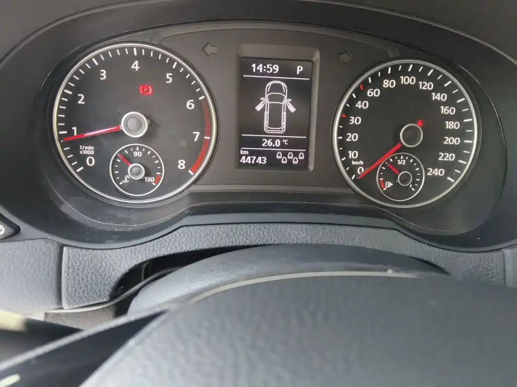 Volkswagen Sharan — миниатюра 13
