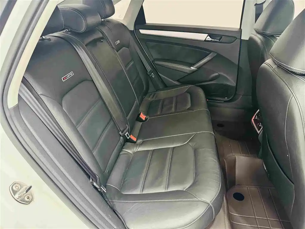 Volkswagen Passat — миниатюра 26