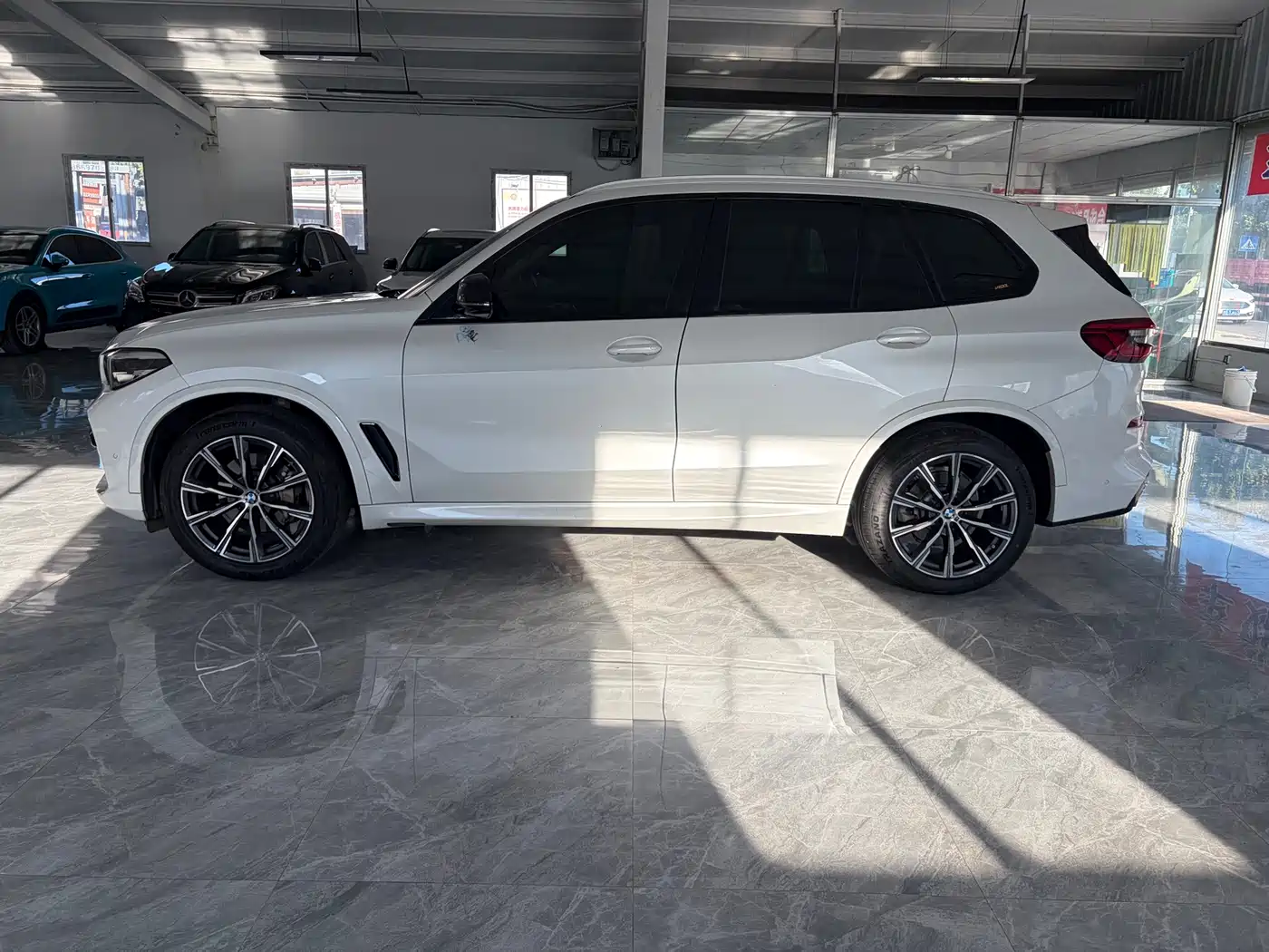 BMW X5 (Import)