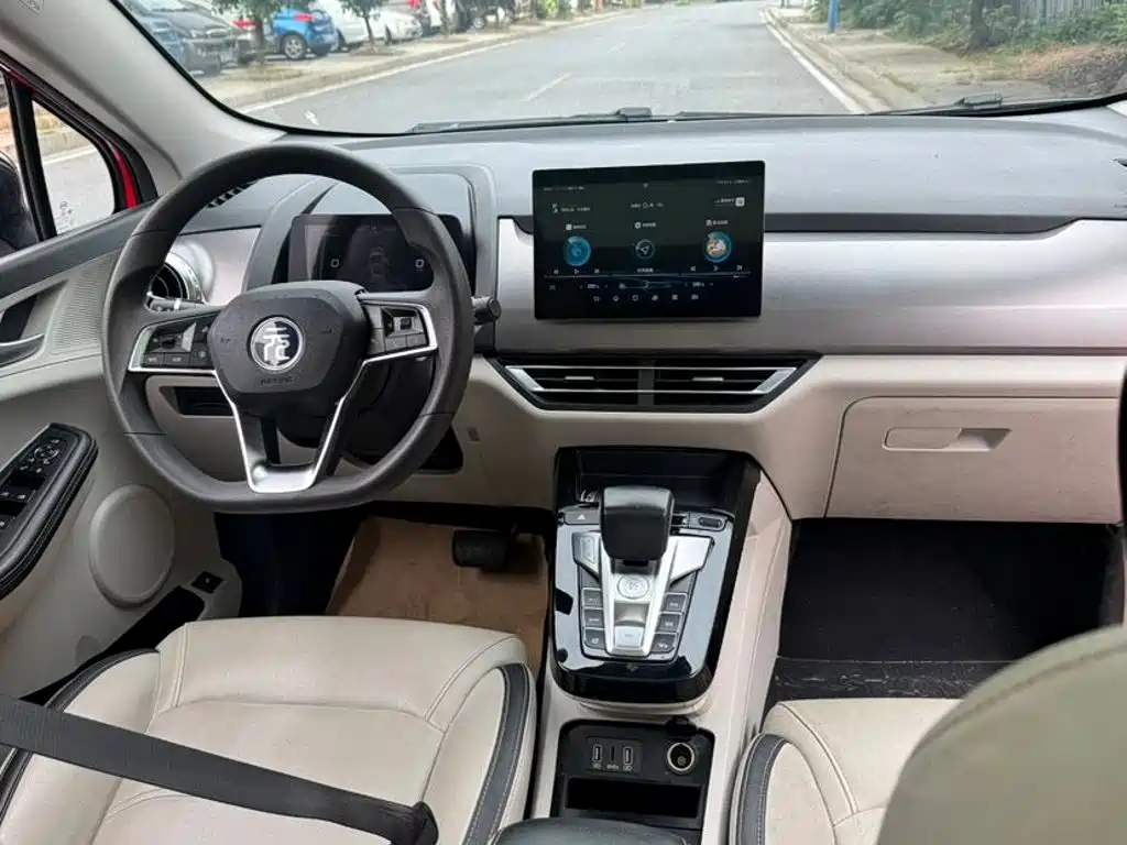 BYD Yuan Pro — миниатюра 7