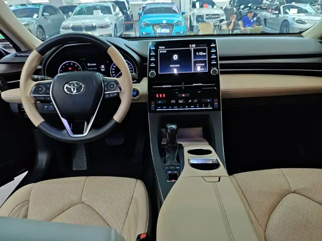 Toyota Avalon — миниатюра 10