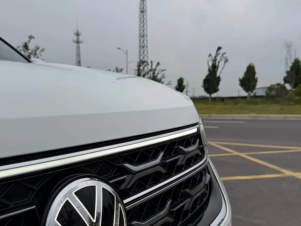 Volkswagen X — миниатюра 22