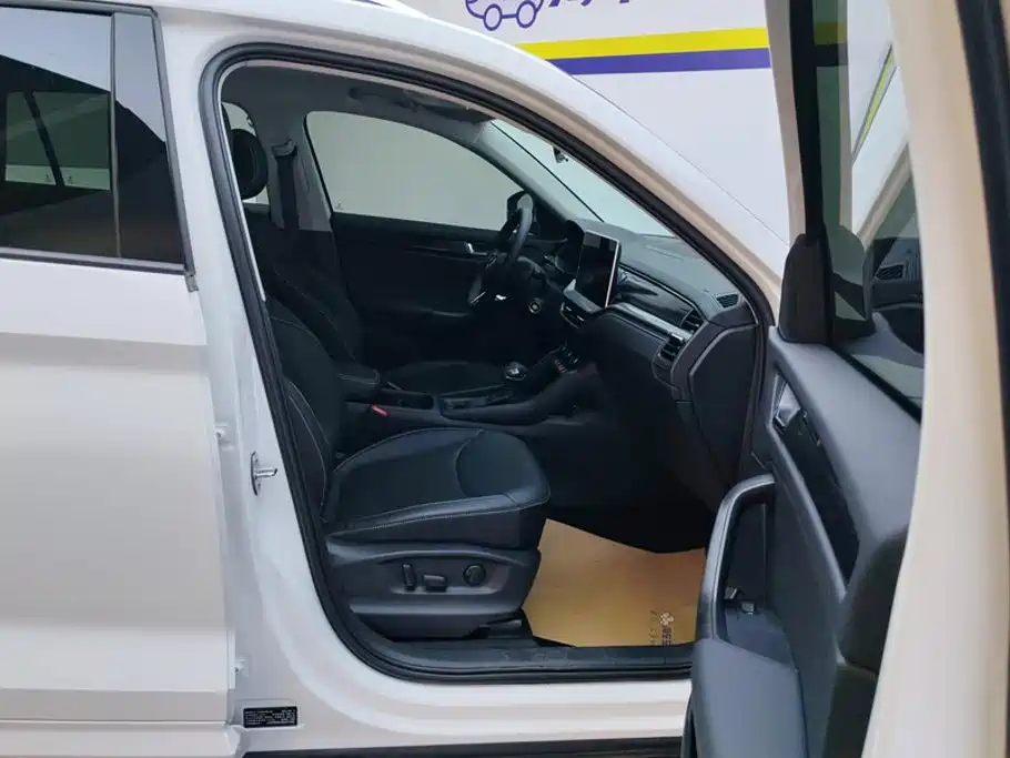 Skoda Kodiaq TSI330 5 seats 2WD Strength Edition, фото 8