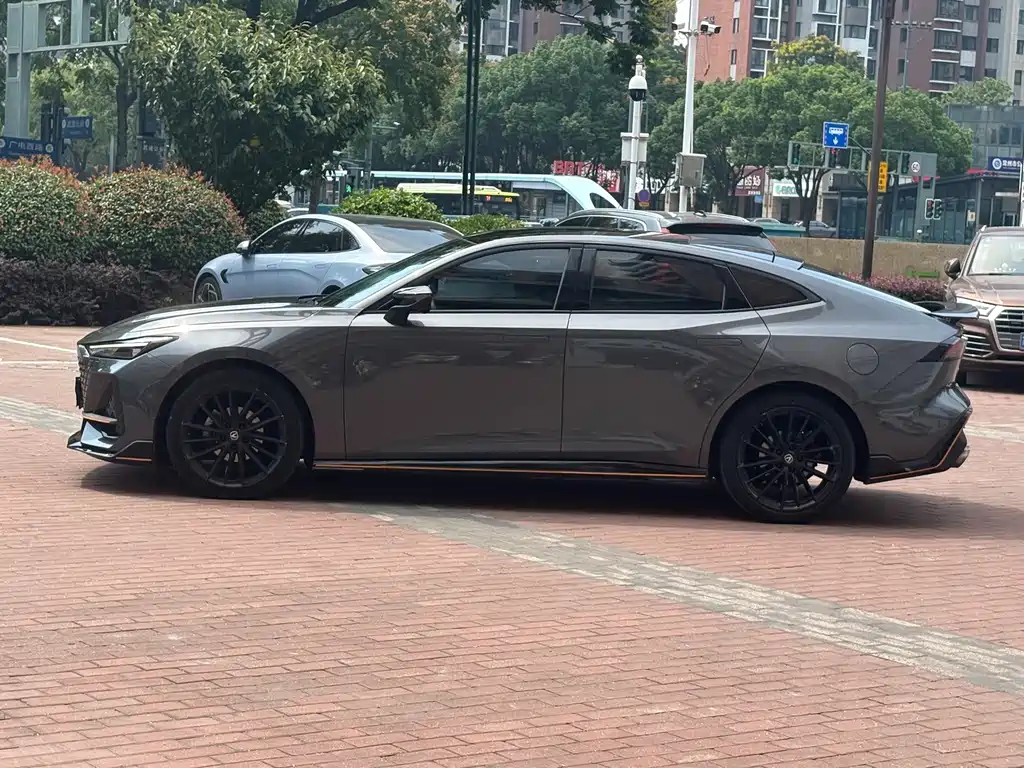 Changan UNI-V — миниатюра 8