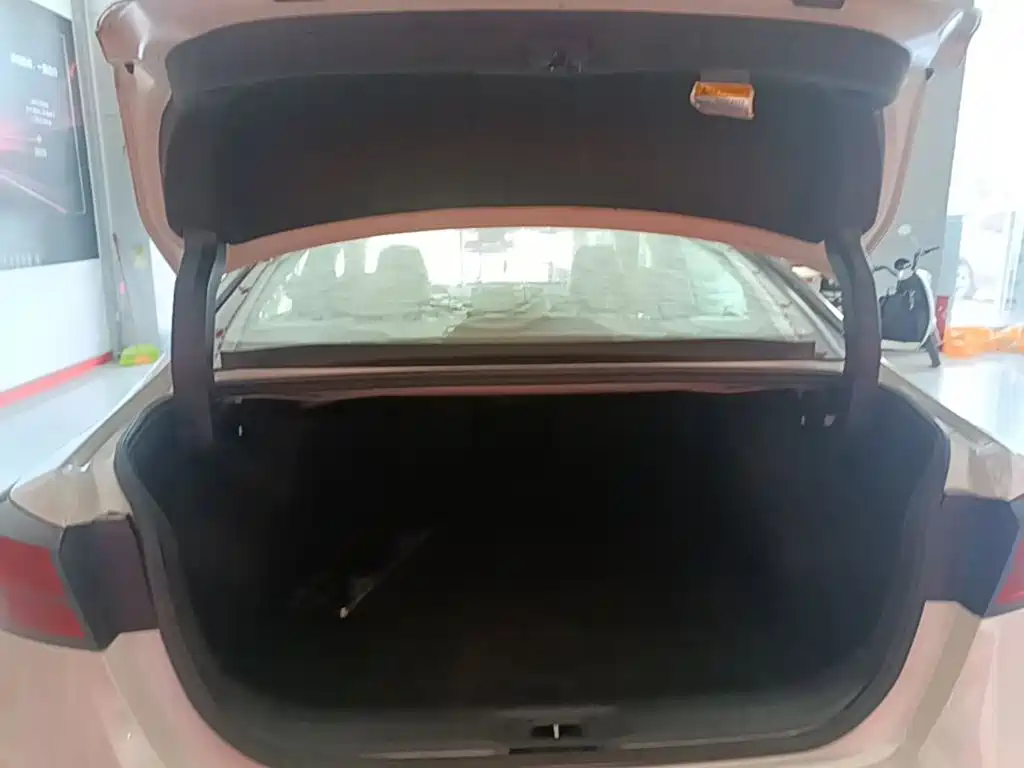 Nissan Teana — миниатюра 19