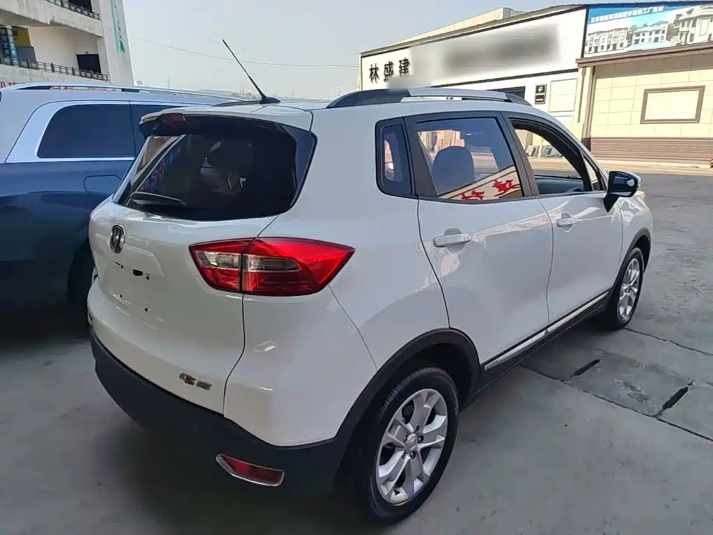 Changan CS15 — миниатюра 7