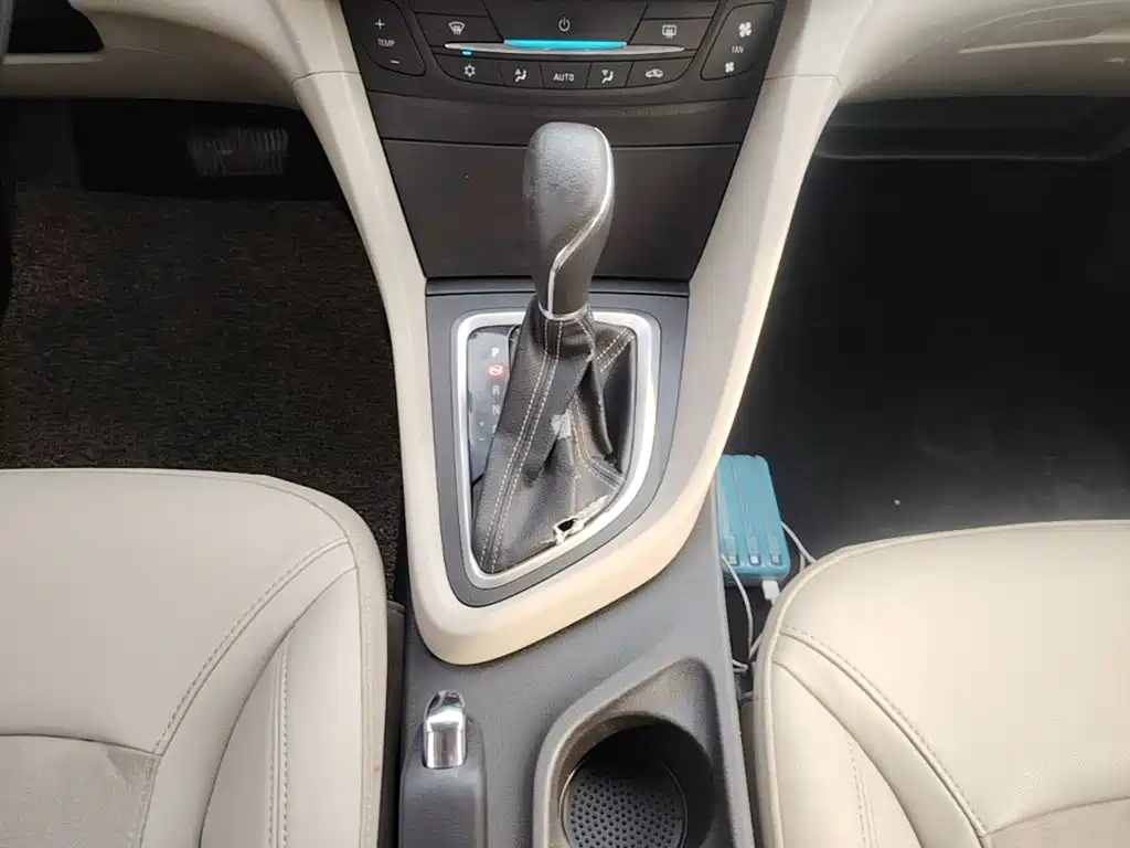 Buick Excelle — миниатюра 14
