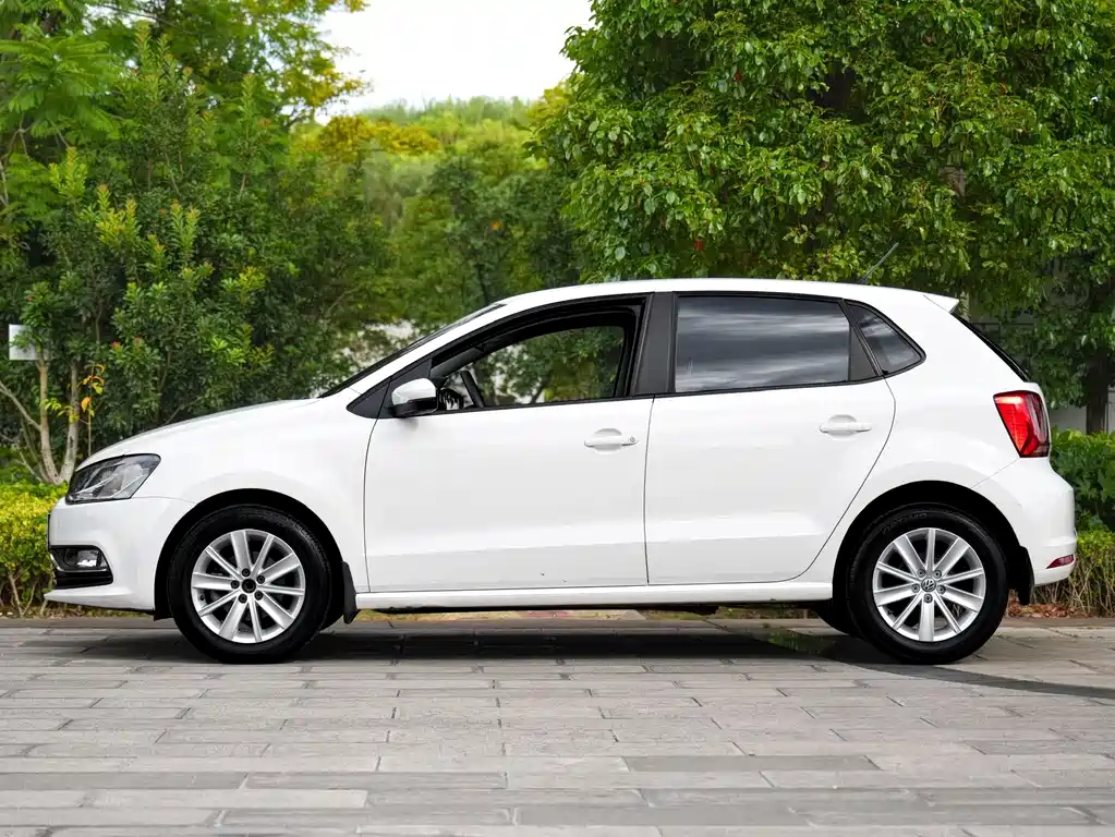 Volkswagen Polo — миниатюра 13