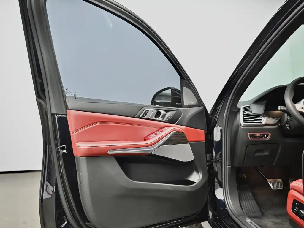 BMW X5 — миниатюра 17