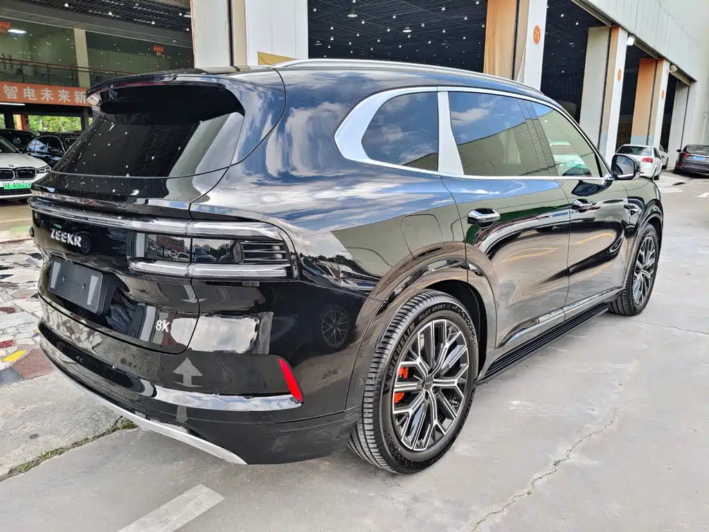 Zeekr 8X 2026 Ultra 70kWh