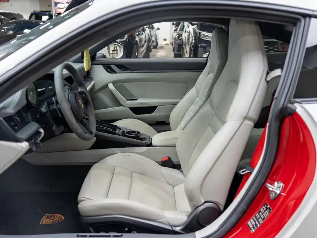 Porsche 911 — миниатюра 15