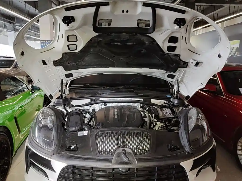 Porsche Macan — миниатюра 20