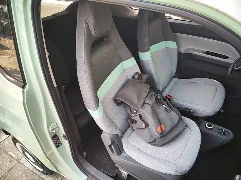 Wuling MINIEV — миниатюра 25