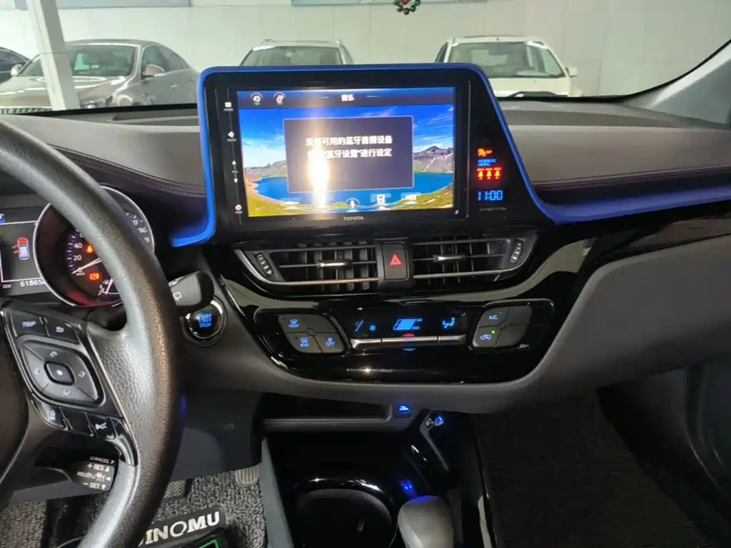 Toyota IZOA — миниатюра 13