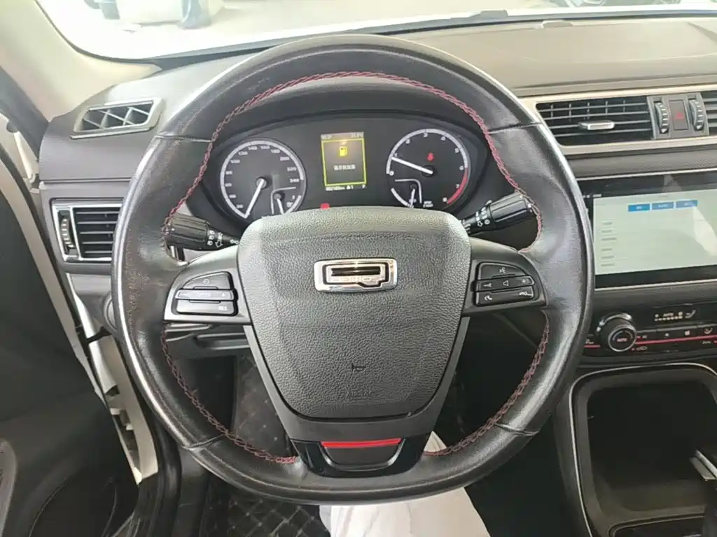 Qoros Qoros 5 — миниатюра 11