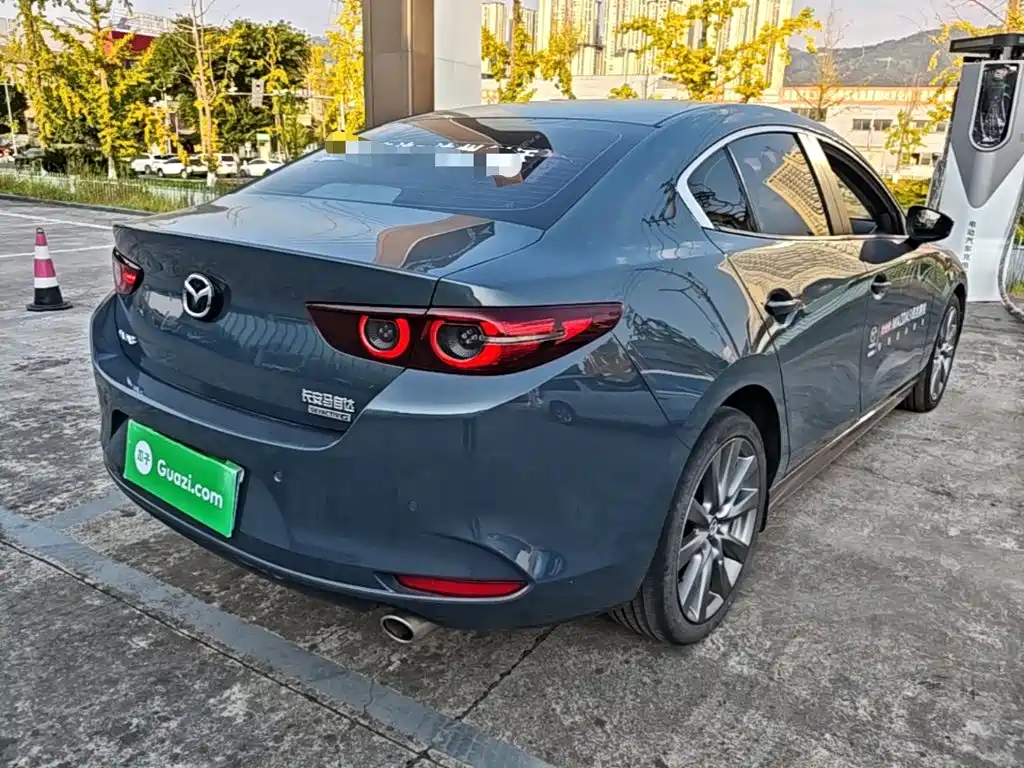Mazda 3 Axela — миниатюра 7