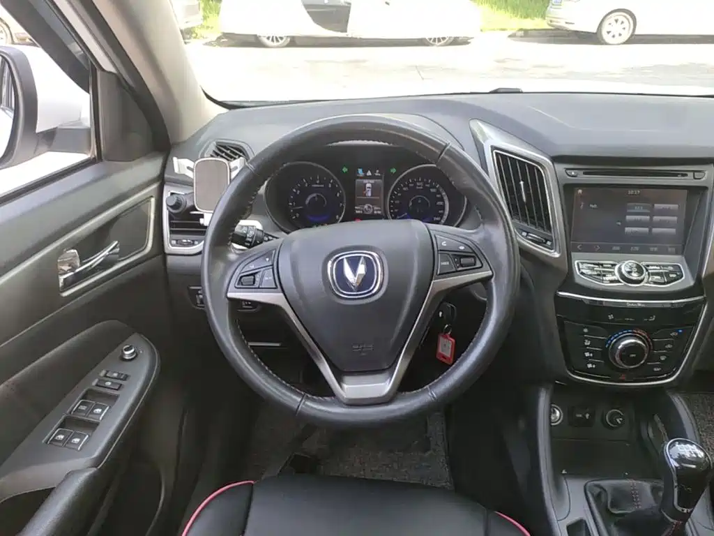 Changan CS75 — миниатюра 11