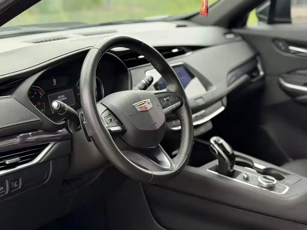 Cadillac XT4 — миниатюра 19