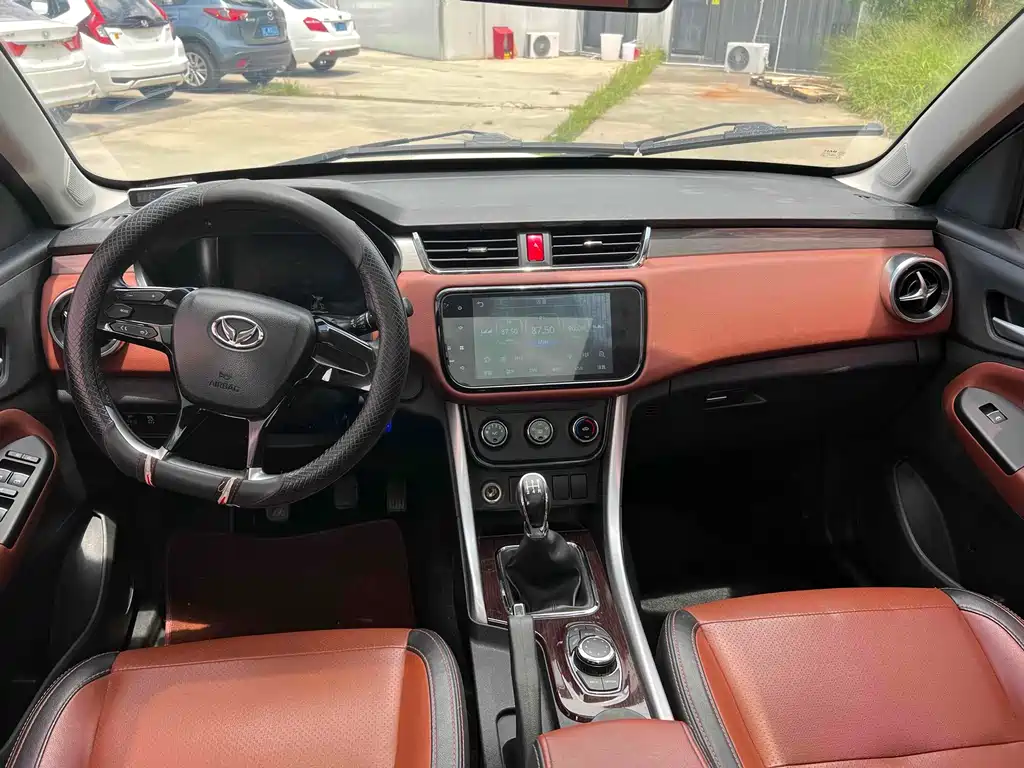 BAIC HUANSU BAIC MAGIC SPEED S3