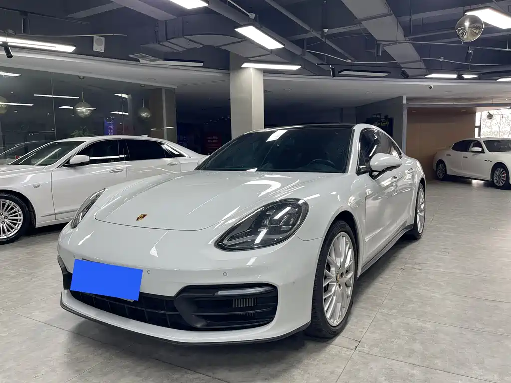 Купить Porsche Panamera