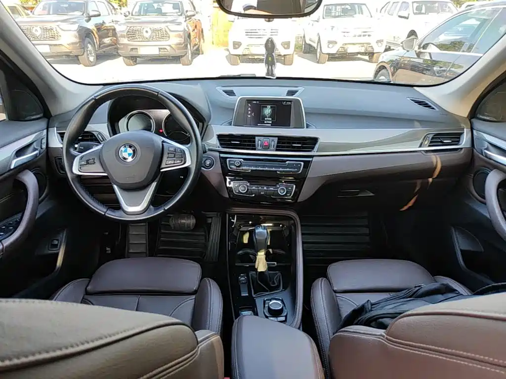 BMW X1 — миниатюра 10