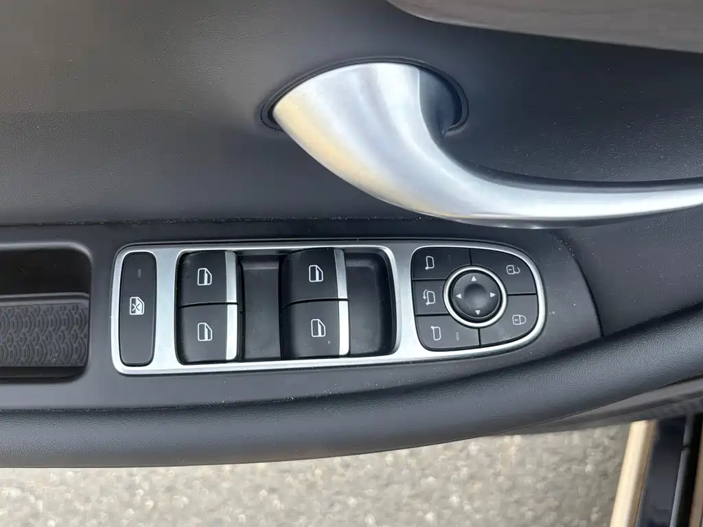 Chery Arrizo 8 — миниатюра 14