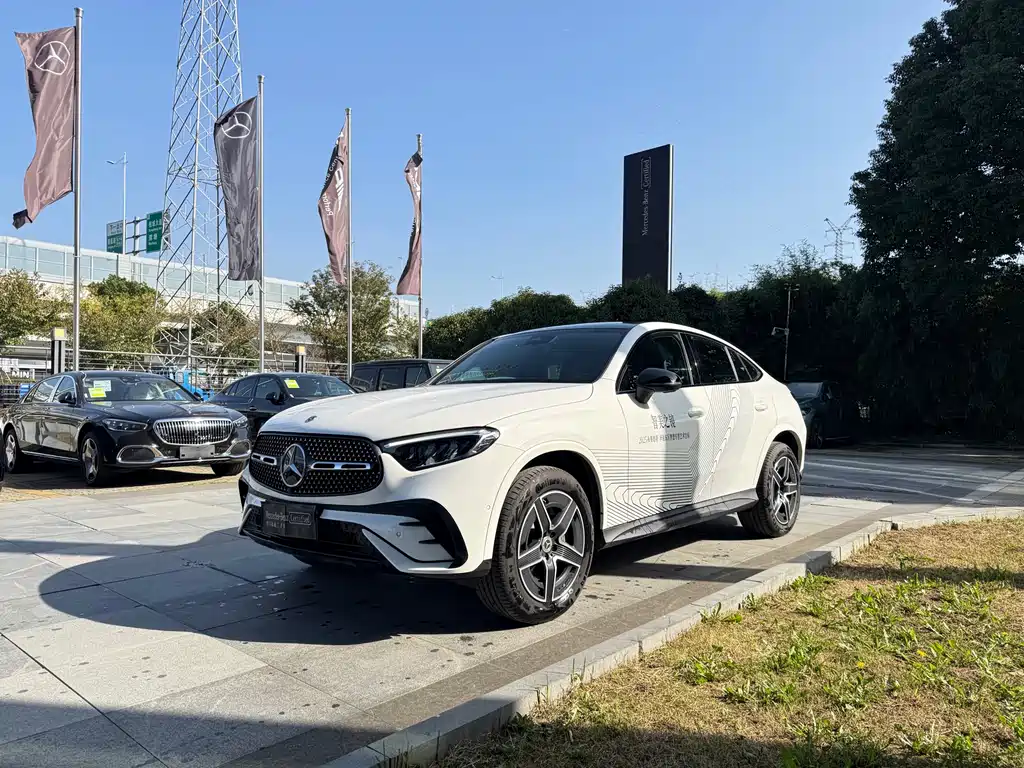 MERCEDES-BENZ GLC COUPE