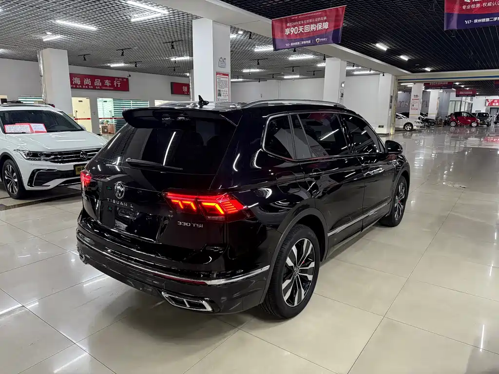Volkswagen Tiguan L — миниатюра 12