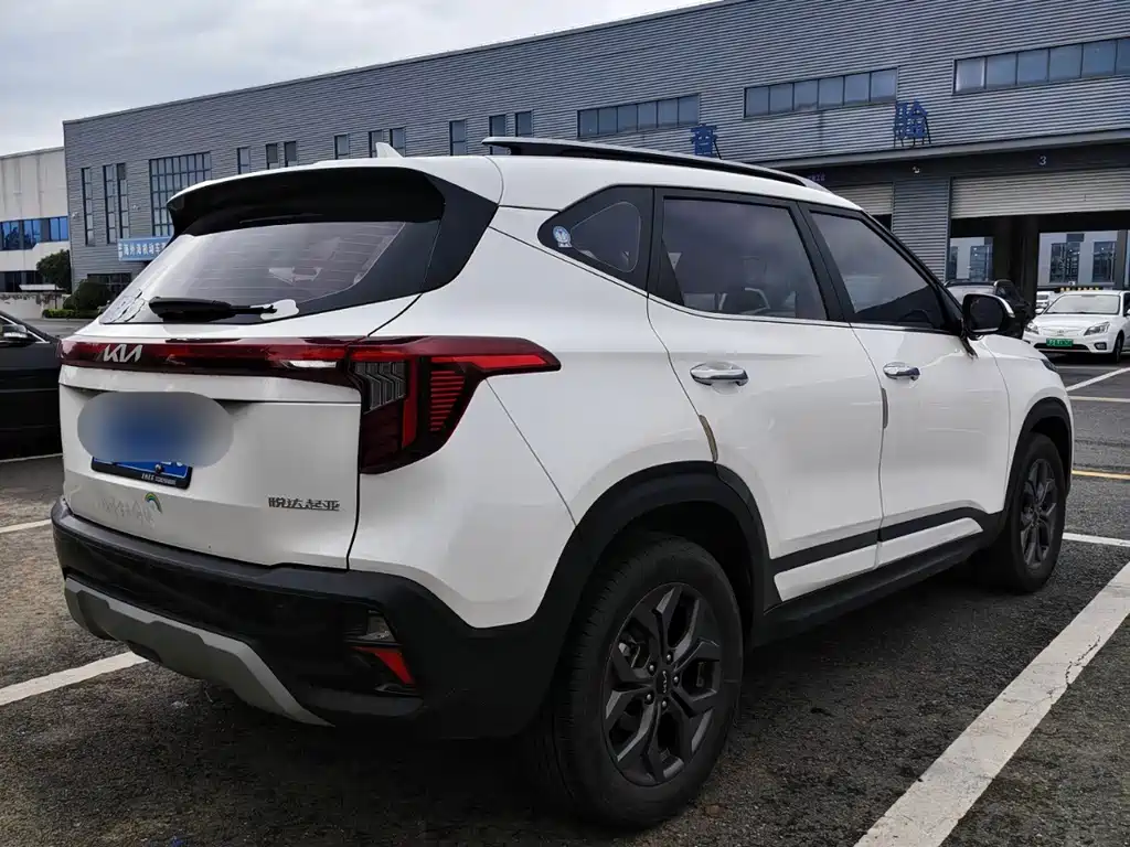 Kia Seltos 2026 1.5L IVT Luxury