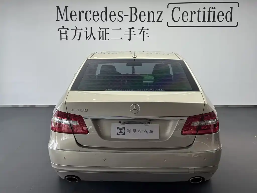 Mercedes-Benz E-Class (Import) — миниатюра 28